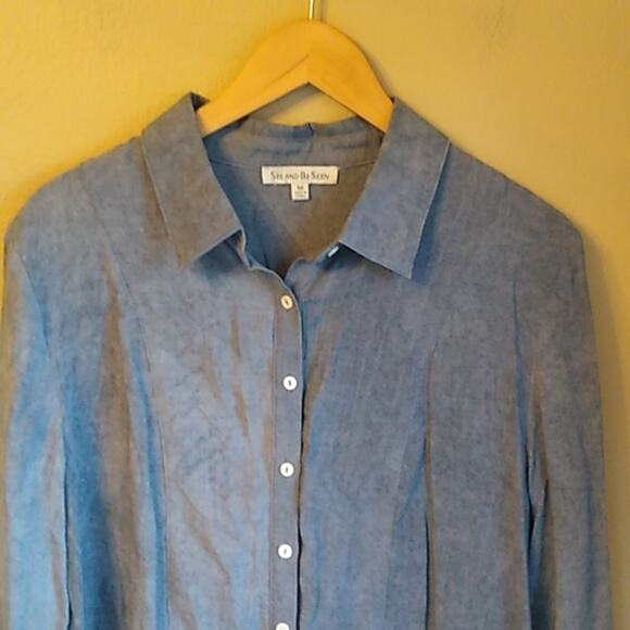 See and Be Seen Button Front Peplum Blouse Size M - Picture 2 of 9